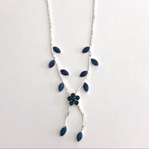 💙 Dark Blue Flower & Leaves Necklace